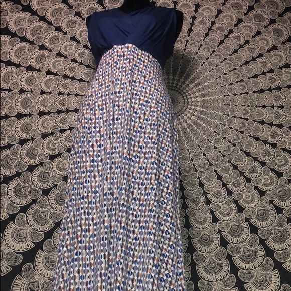 🆕 Navy Multi Colored Circle Maxi Dress - Picture 2 of 8